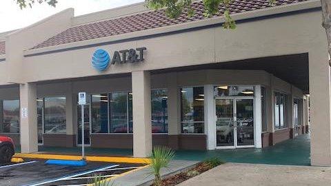 AT&T Store Photo