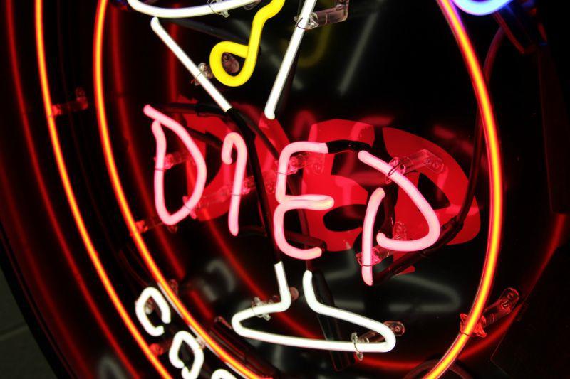 NEON SIGNAGE