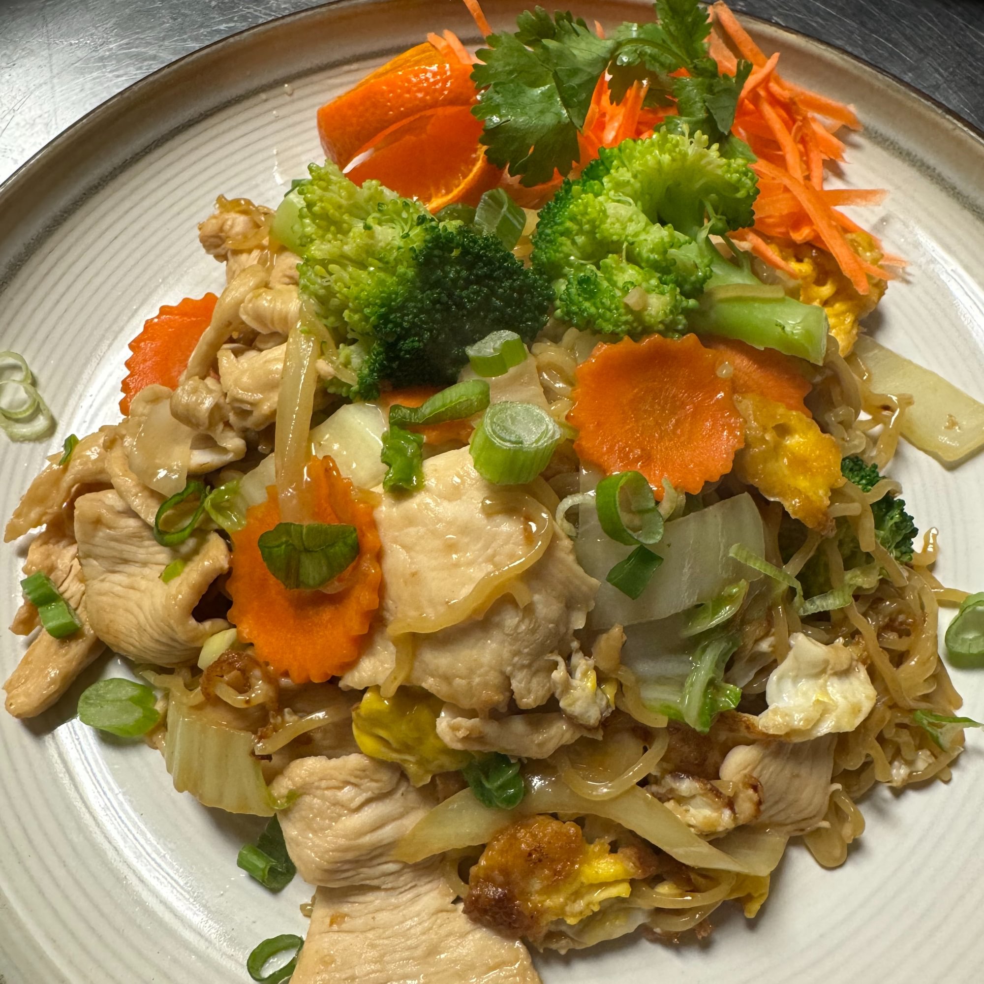 Royal Thai Noodle