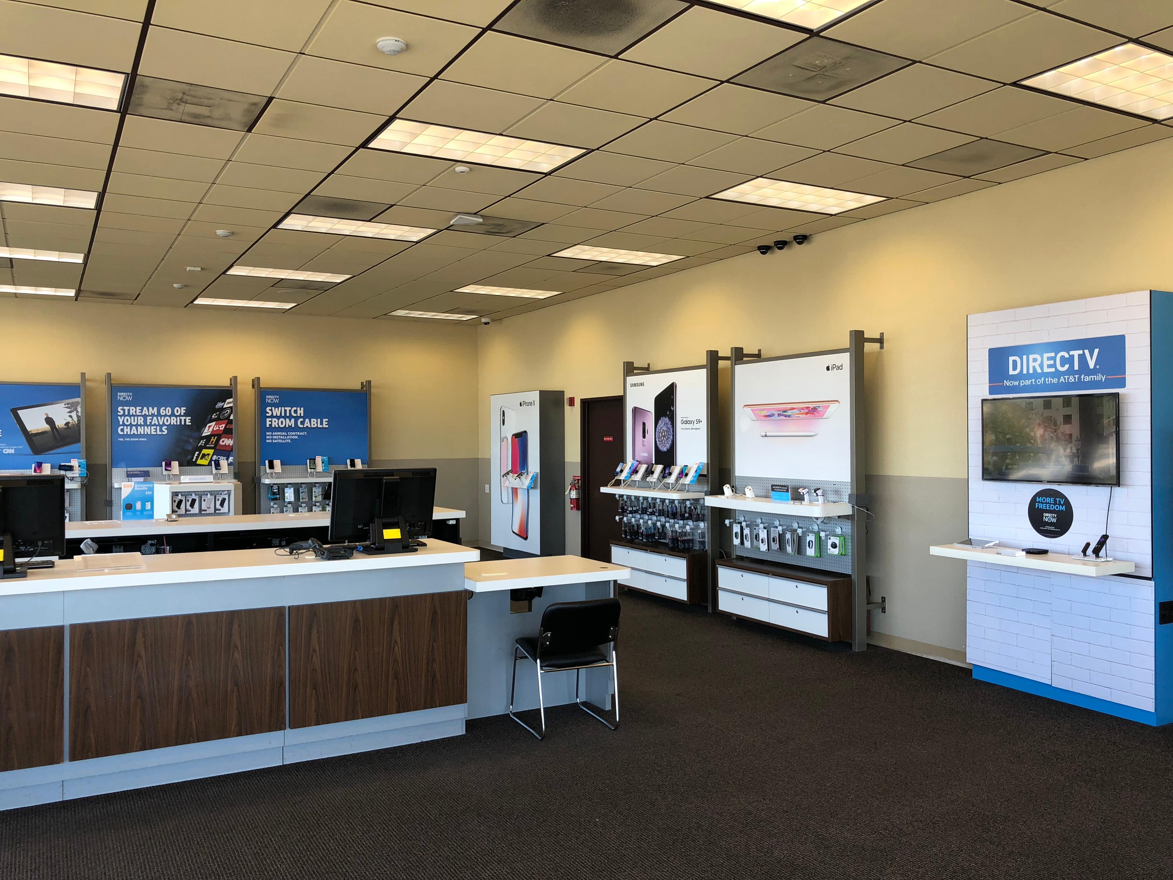 AT&T Store Photo