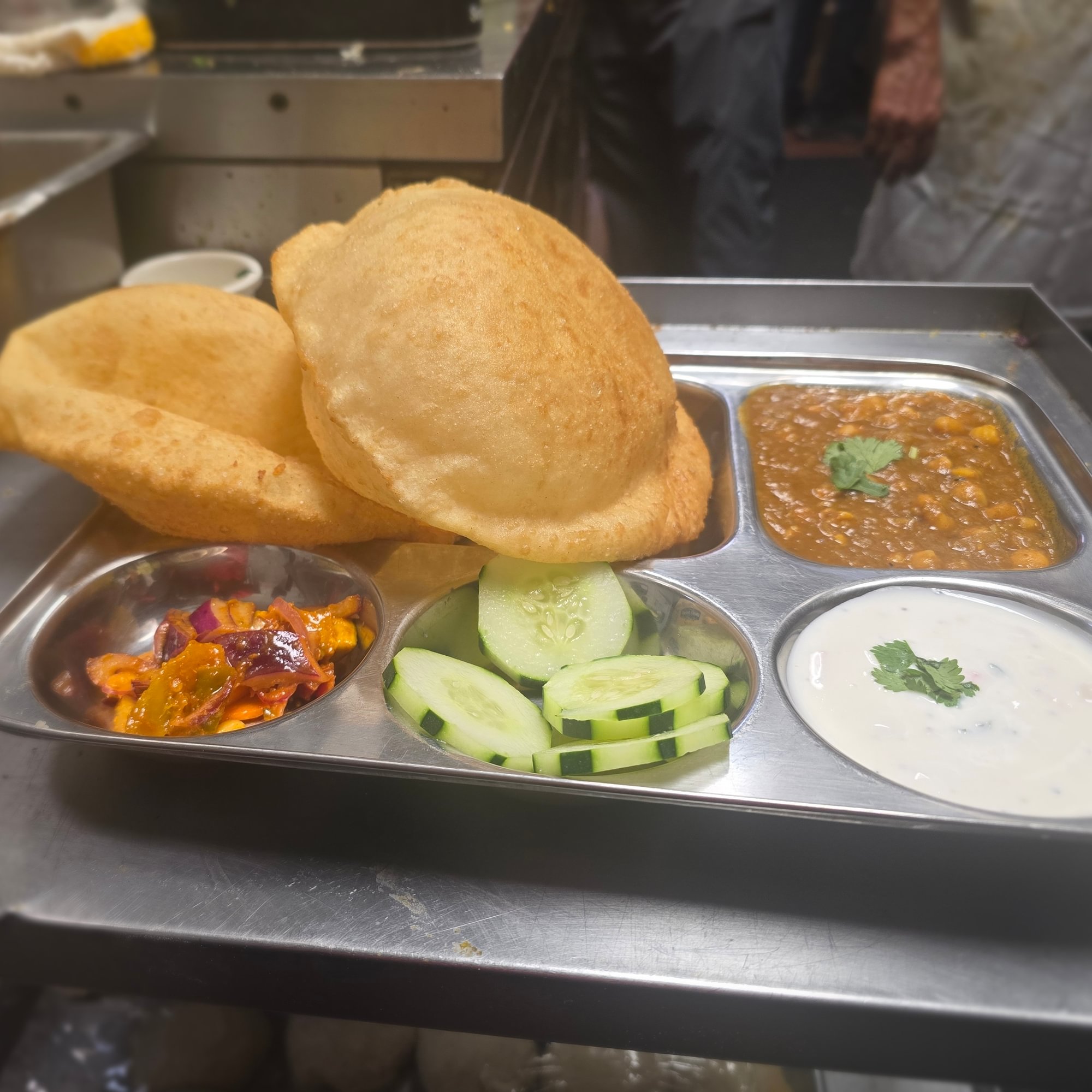 Cholay Bhature (2pc)