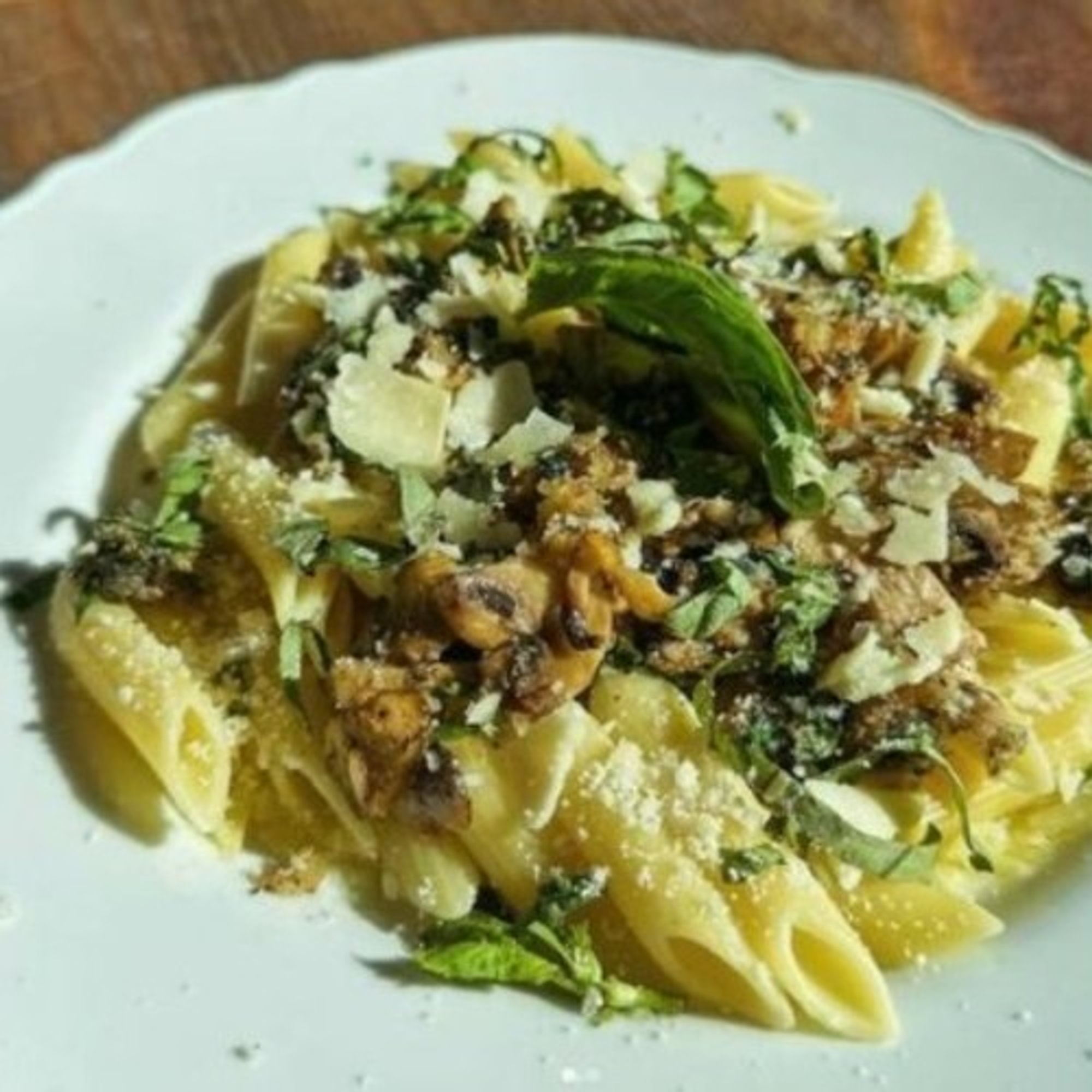 Pasta with Mushrooms & Olive Oil