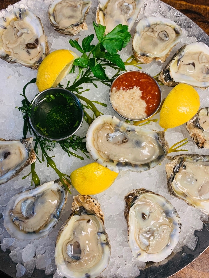 Oysters (1/2 dozen)