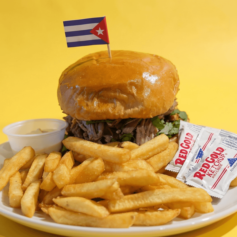 Pan con Lechon Sandwich
