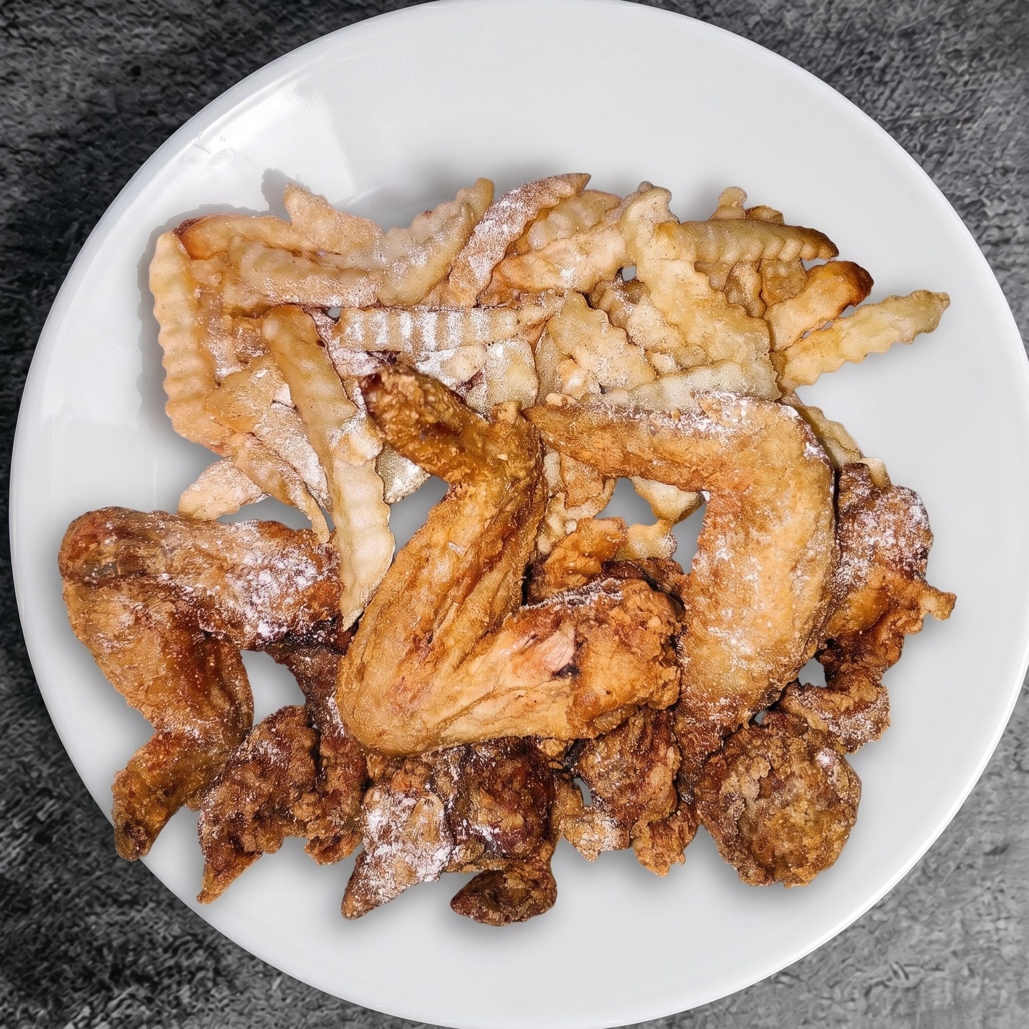 8. Gizzard & Wings Combo