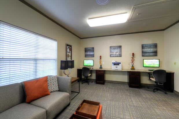 Images Camden Cimarron Apartments