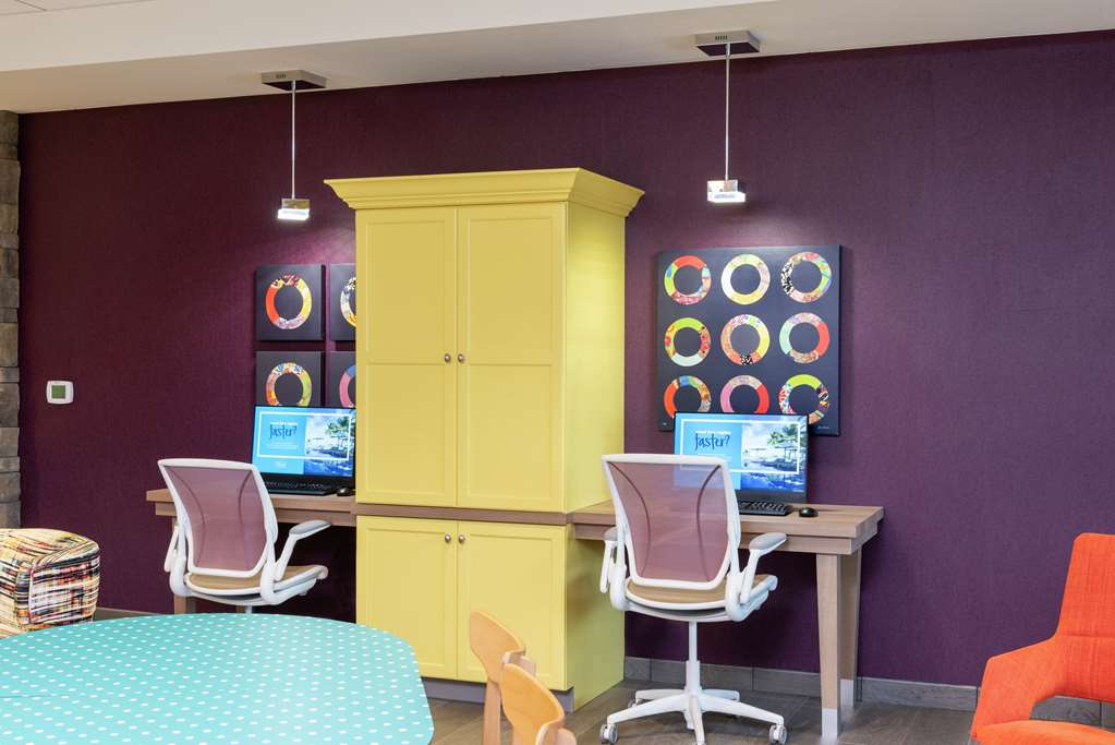 Home2 Suites by Hilton Appleton Image