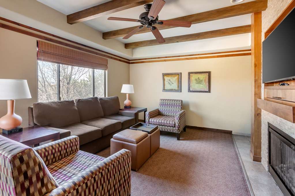 Hilton Vacation Club Sedona Summit Image