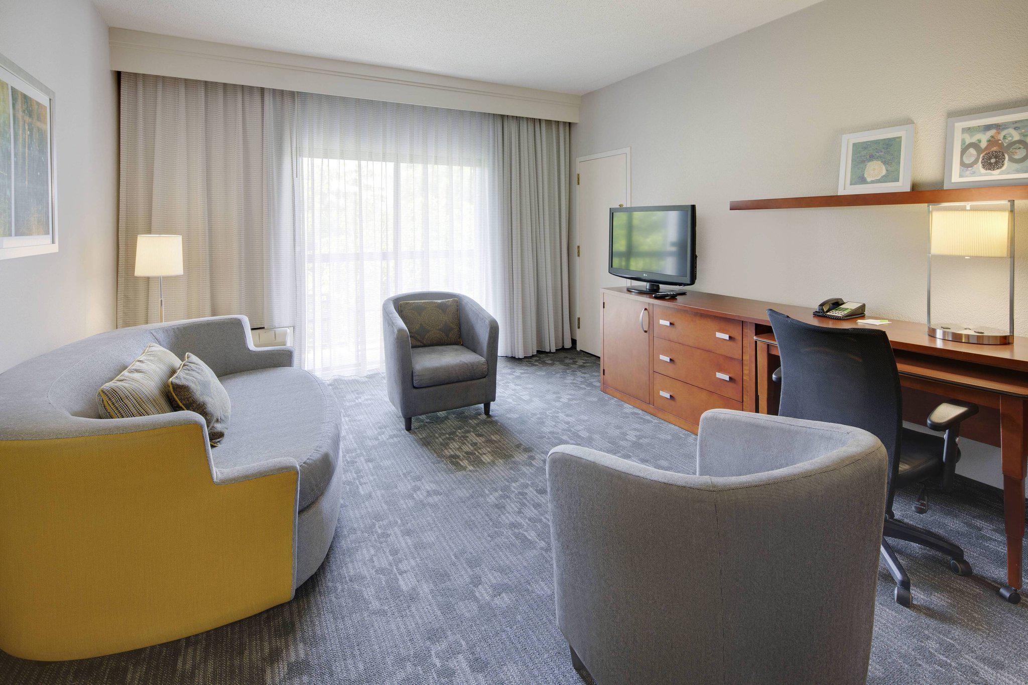 Courtyard by Marriott Atlanta Marietta/I-75 North Photo