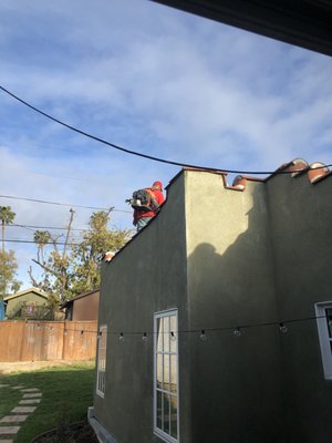 Everlast Roofing and Gutters