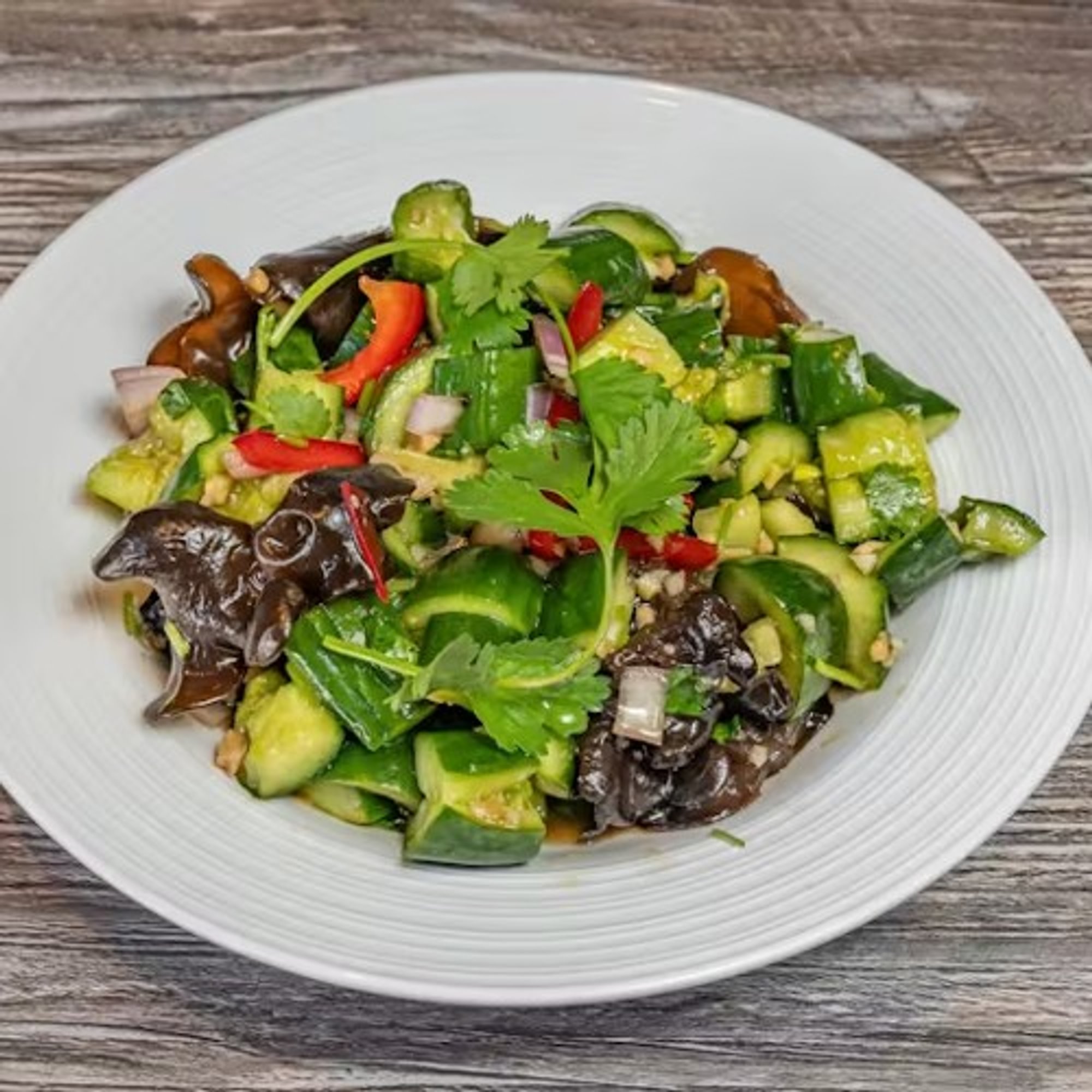 Wood Ear & Persian Cucumber Salad 爽口木耳拌青瓜