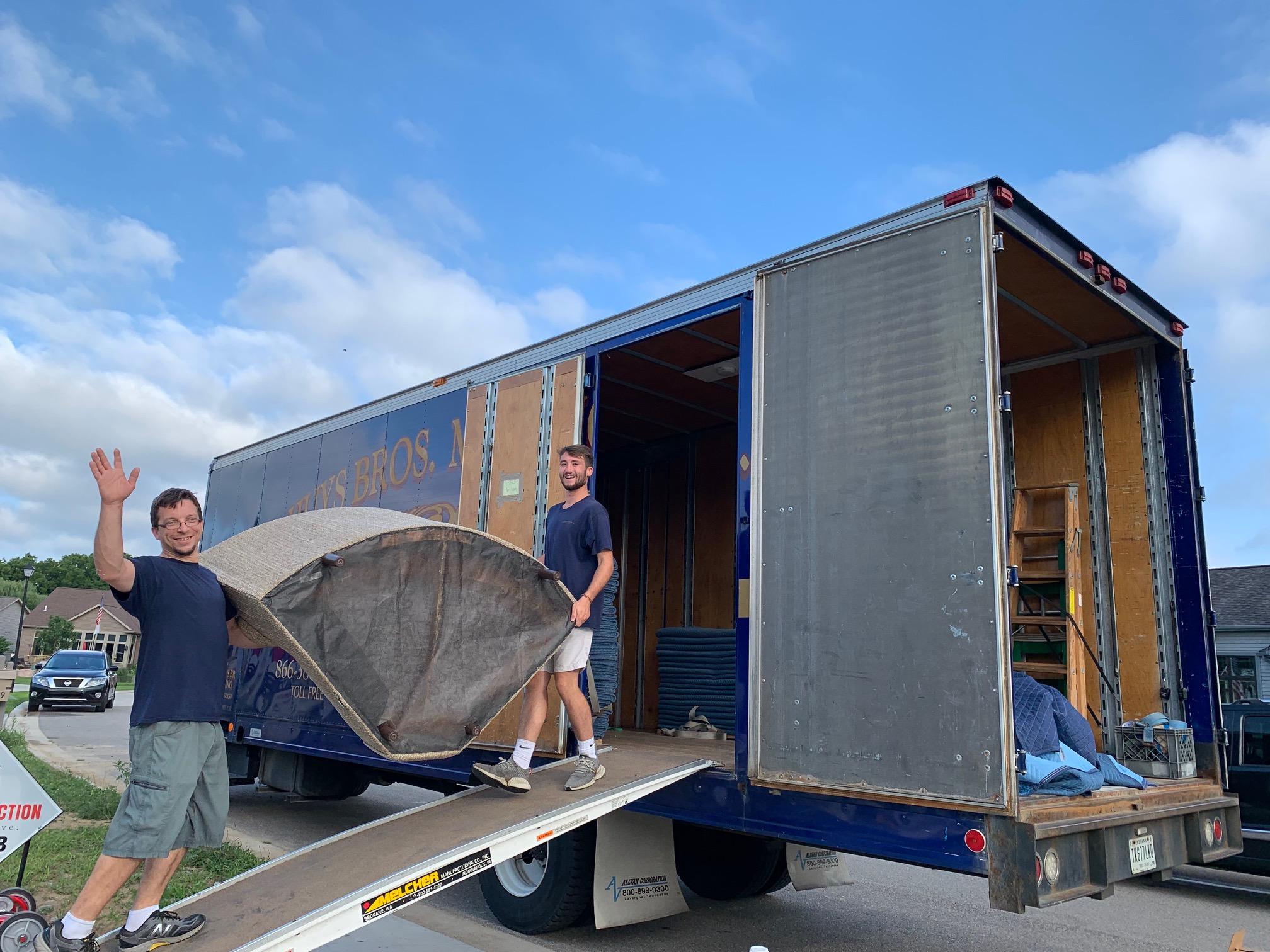 Huys Bros. Moving, INC. Image