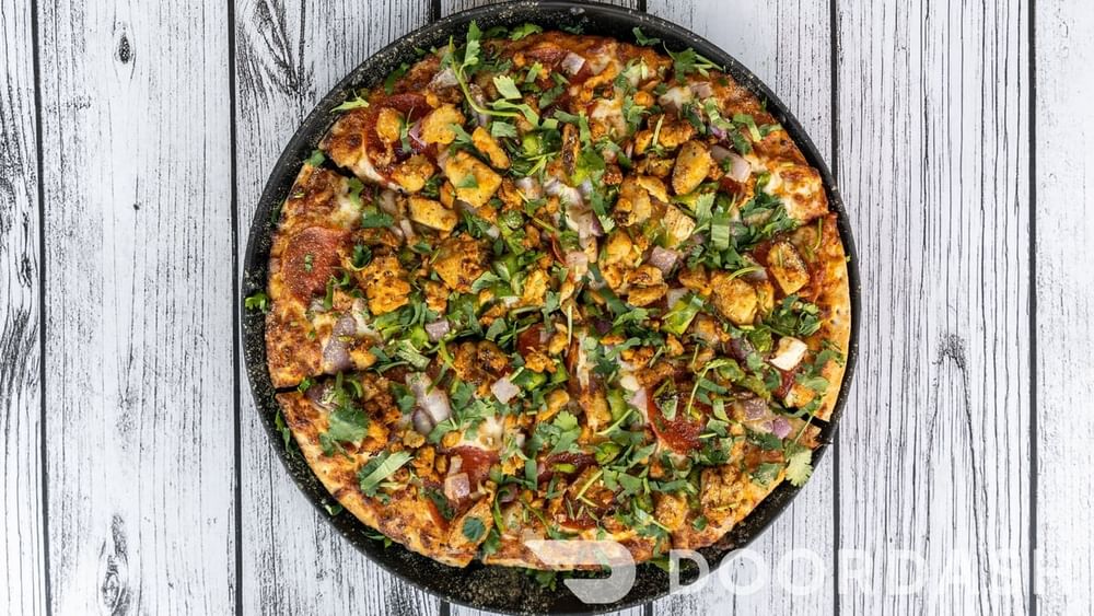 Shahi Paneer Pizza
