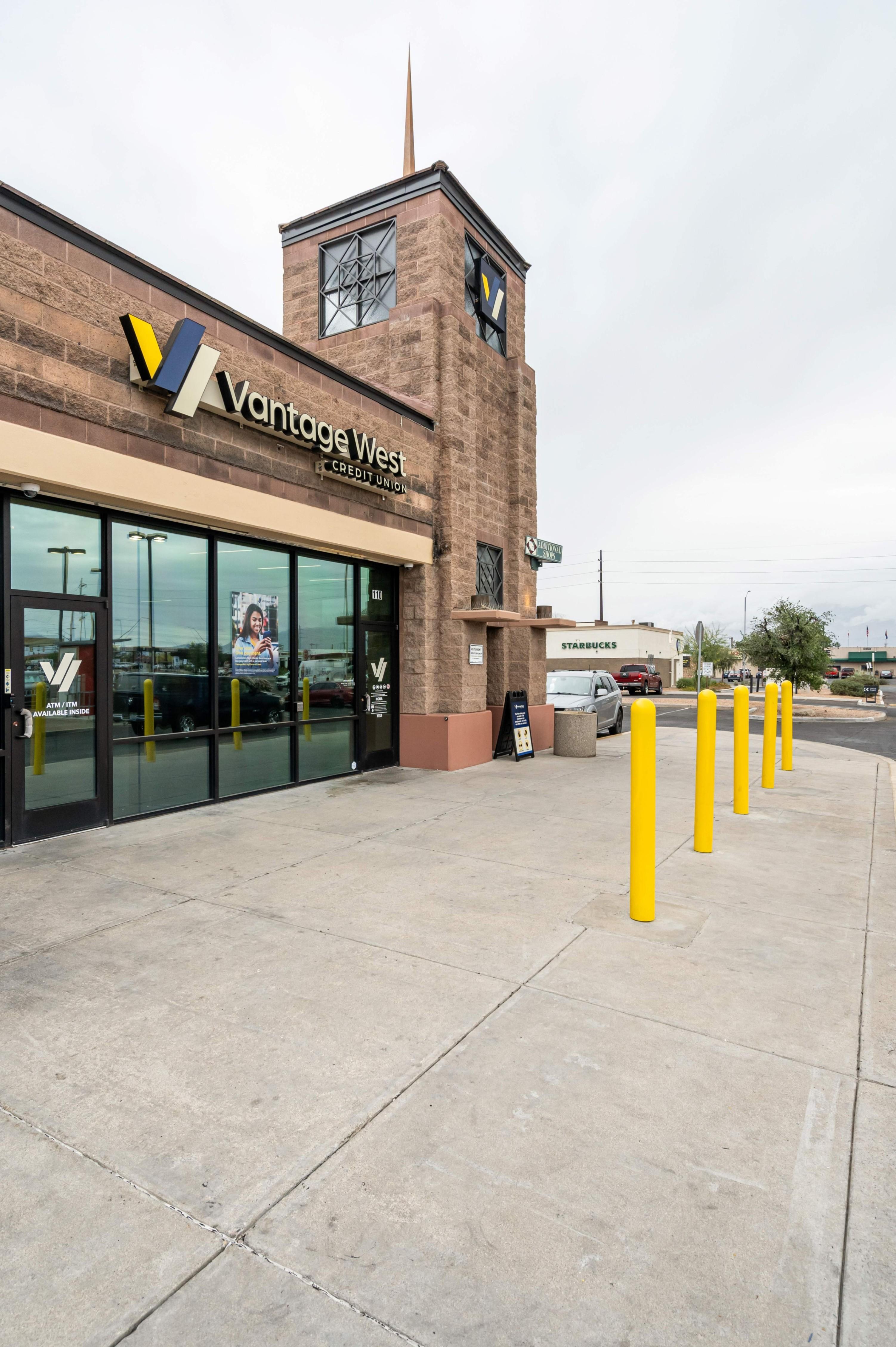 Vantage West Credit Union Image