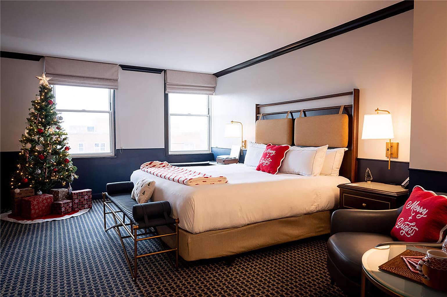 Hilton Orrington/Evanston Image