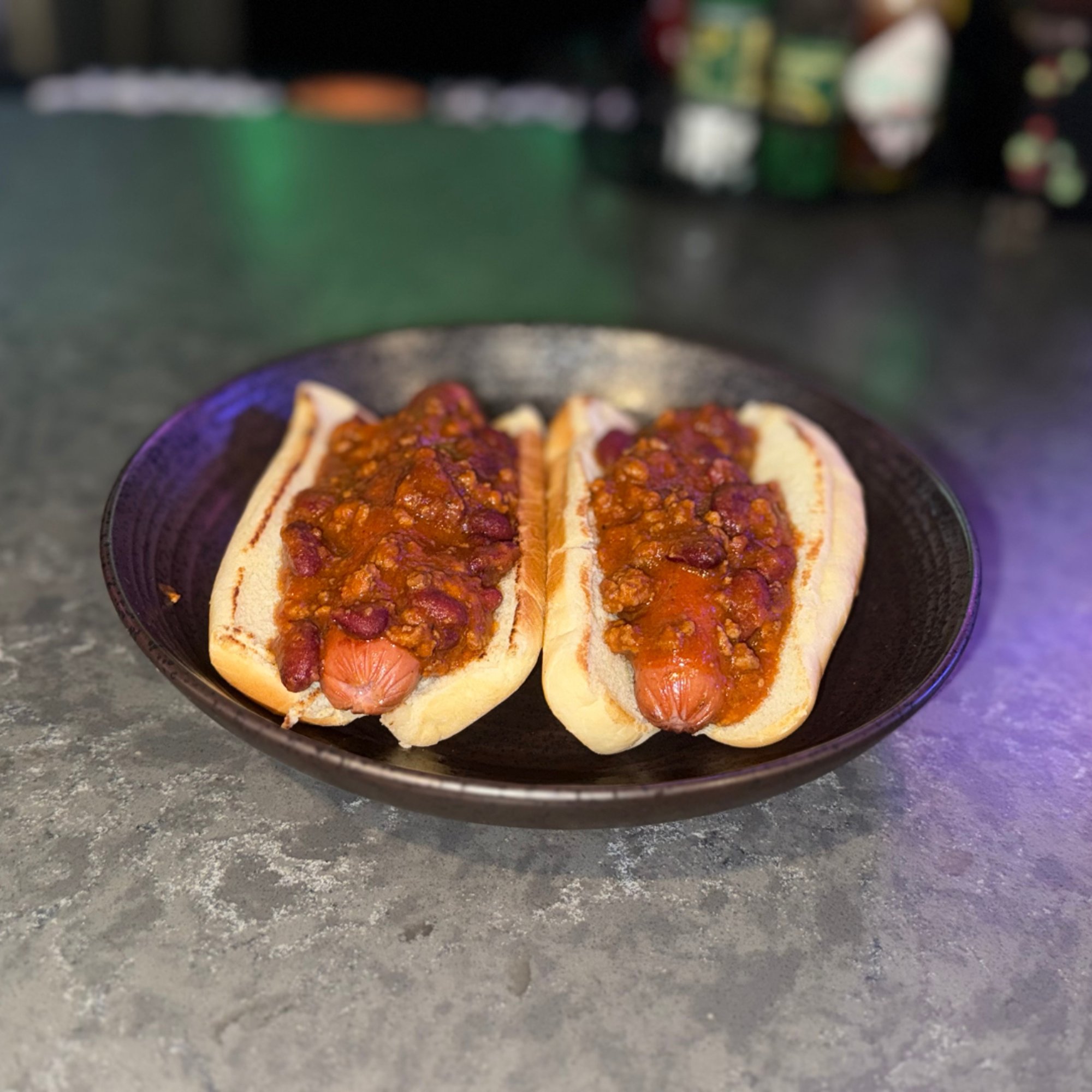 2 Chili Dogs w/ Fries