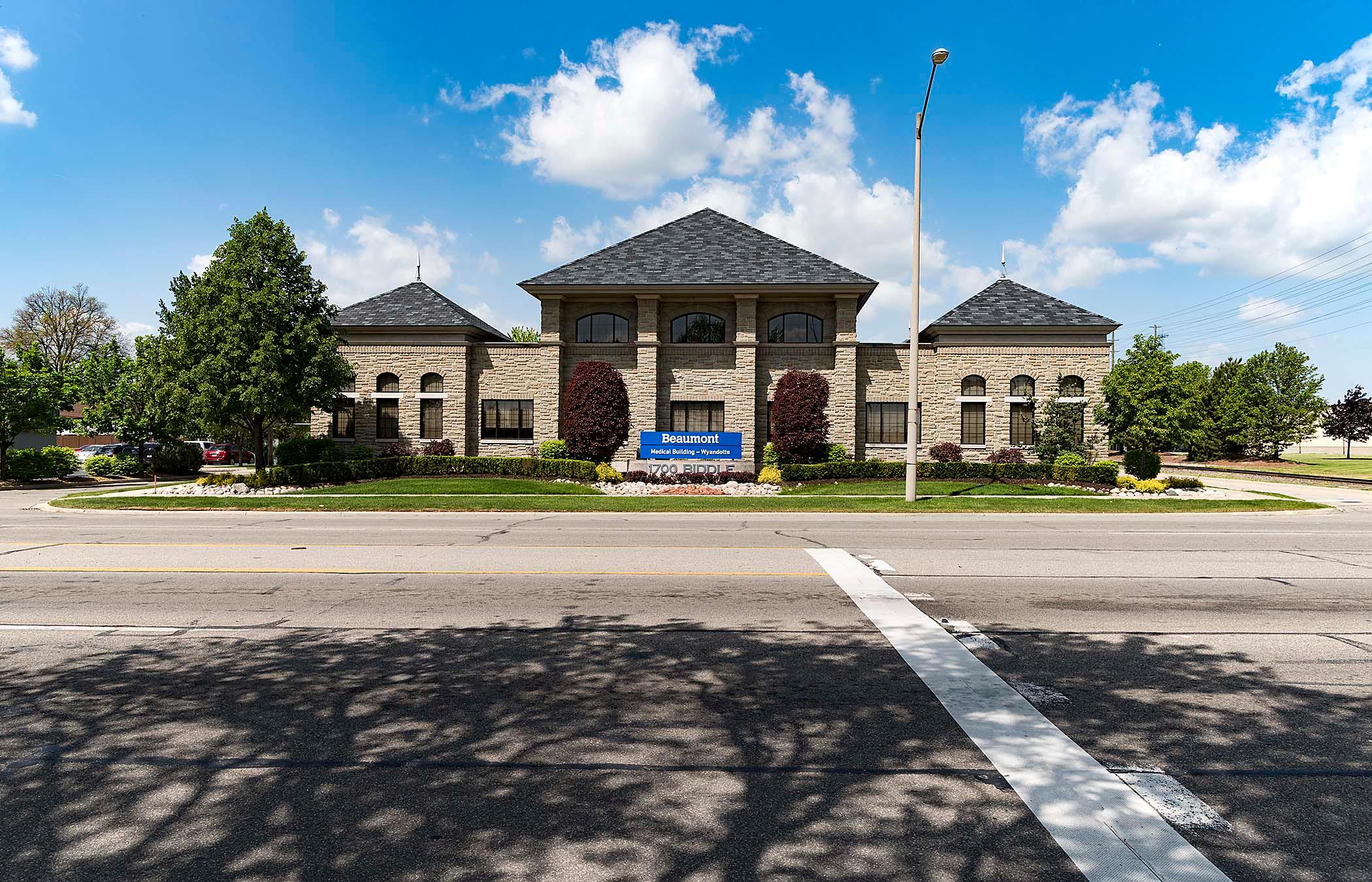 Beaumont Medical Building - Wyandotte Photo