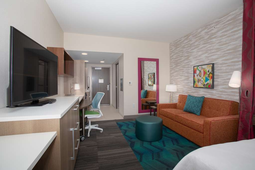 Home2 Suites by Hilton Omaha UN Medical Ctr Area Image