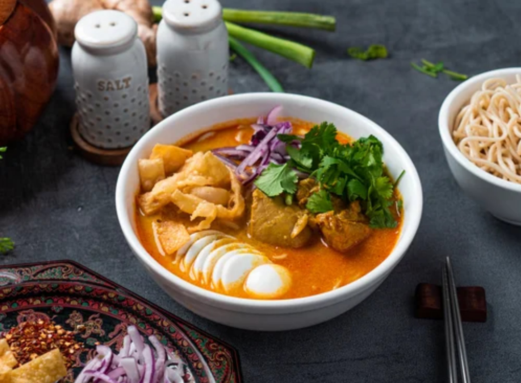 Ohn-no Khao Swè (Coconut Noodle Soup)