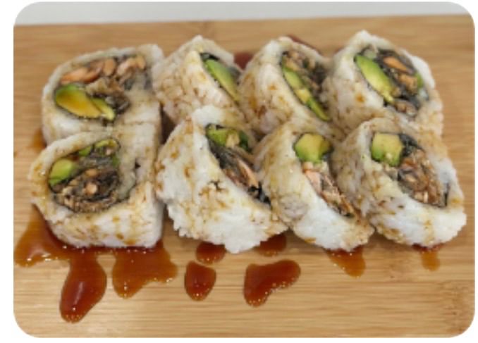 Salmon Skin Roll (8 Pieces)
