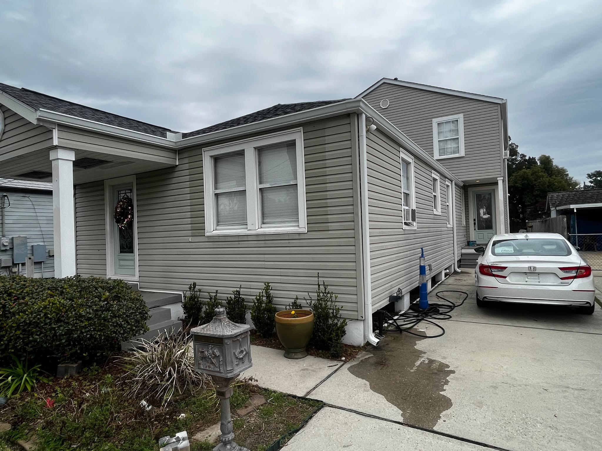 Southern Gutters LLC Image