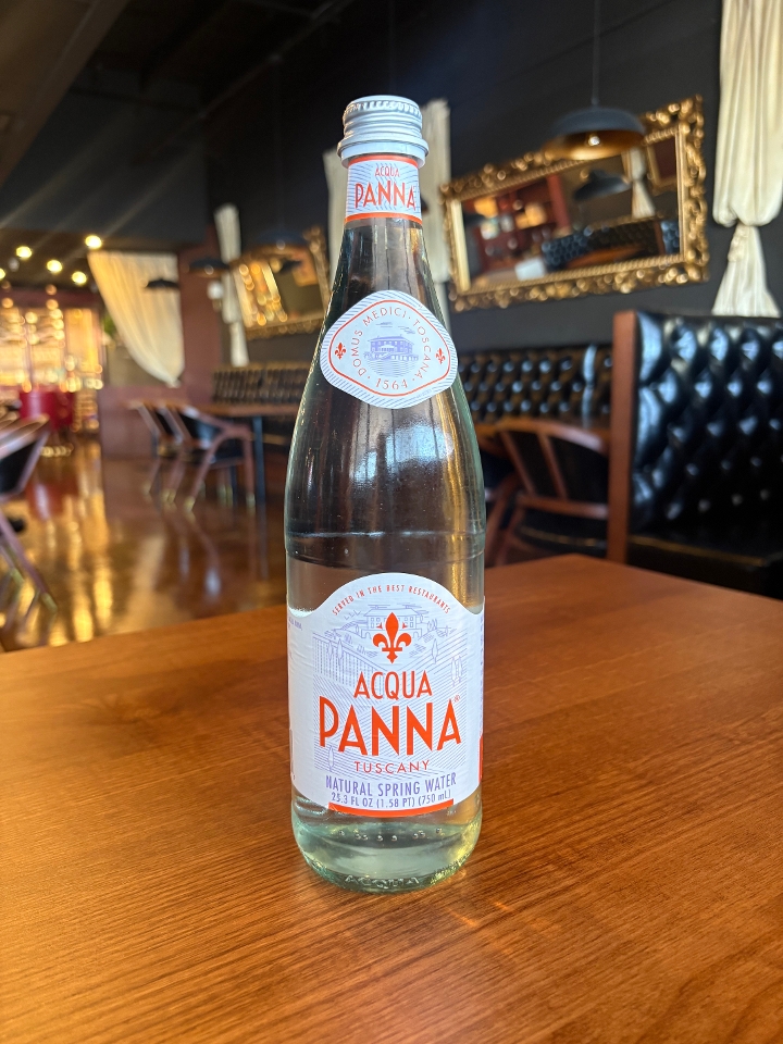 Aqua Panna Glass 750 ml