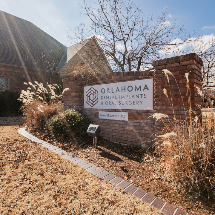 Oklahoma Dental Implants & Oral Surgery
