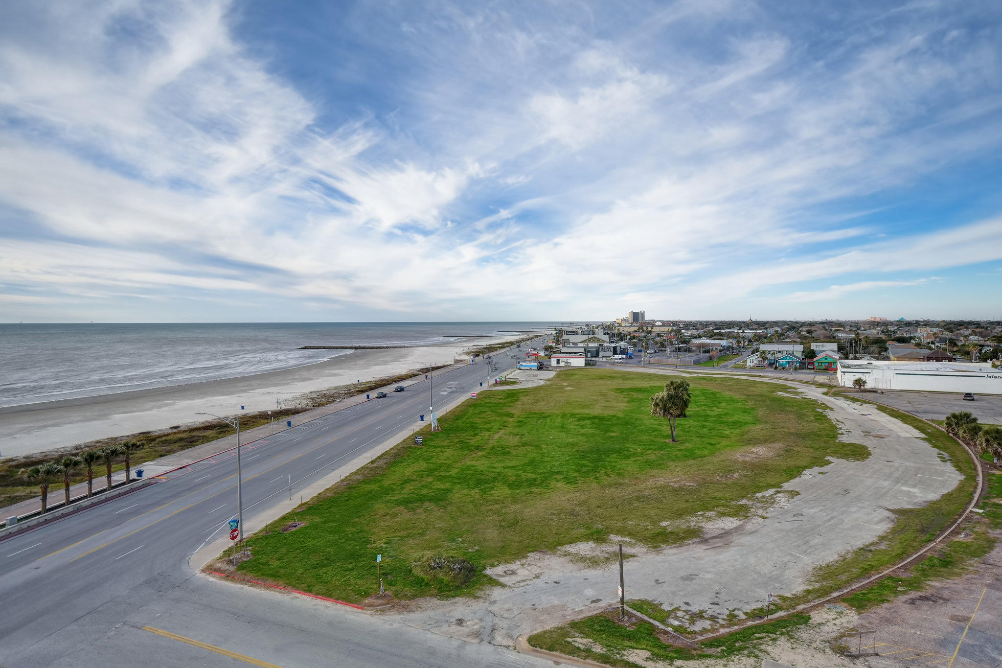 Holiday Inn Express & Suites Galveston Beach Photo