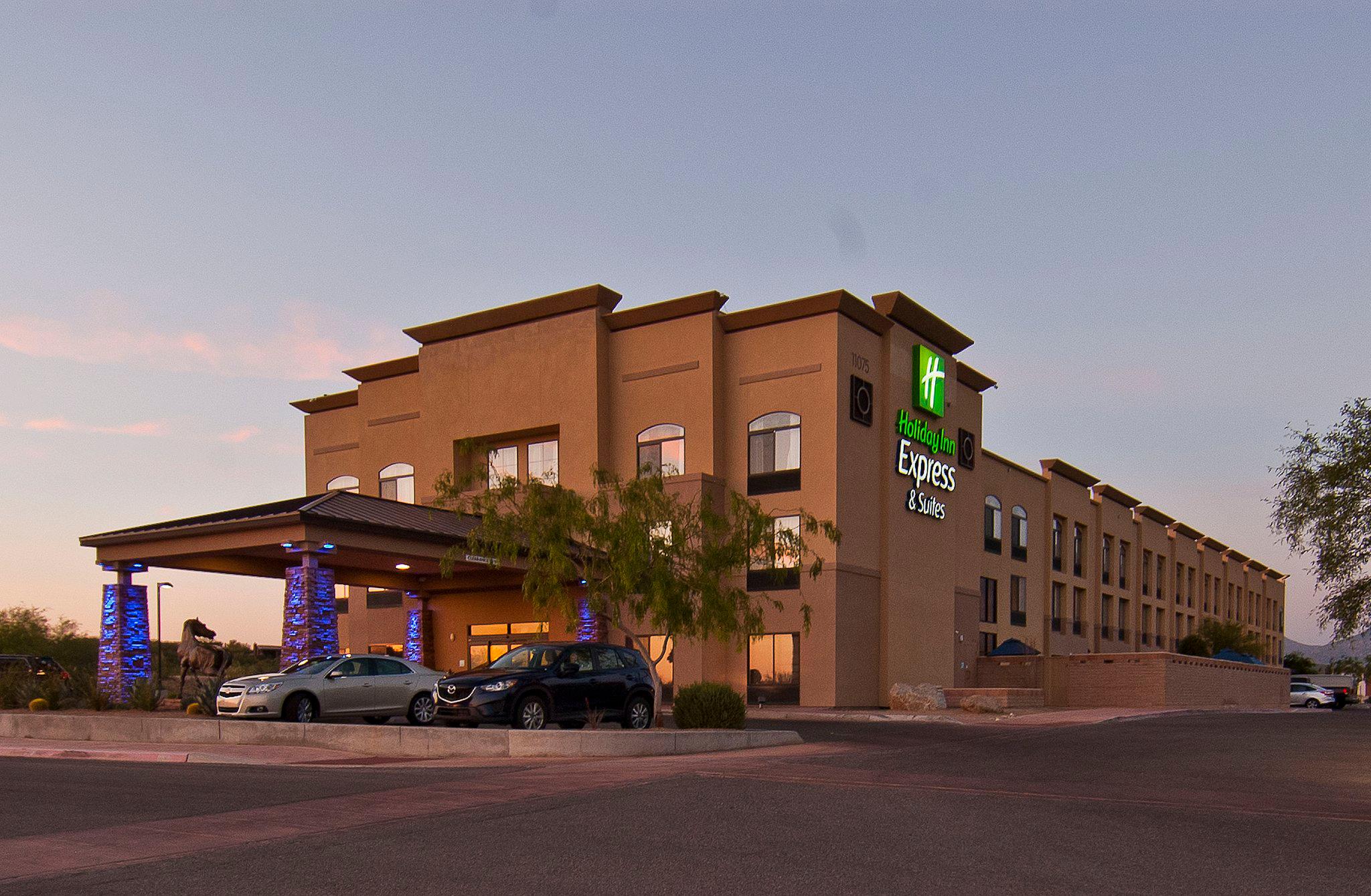 Holiday Inn Express & Suites Oro Valley-Tucson North Photo