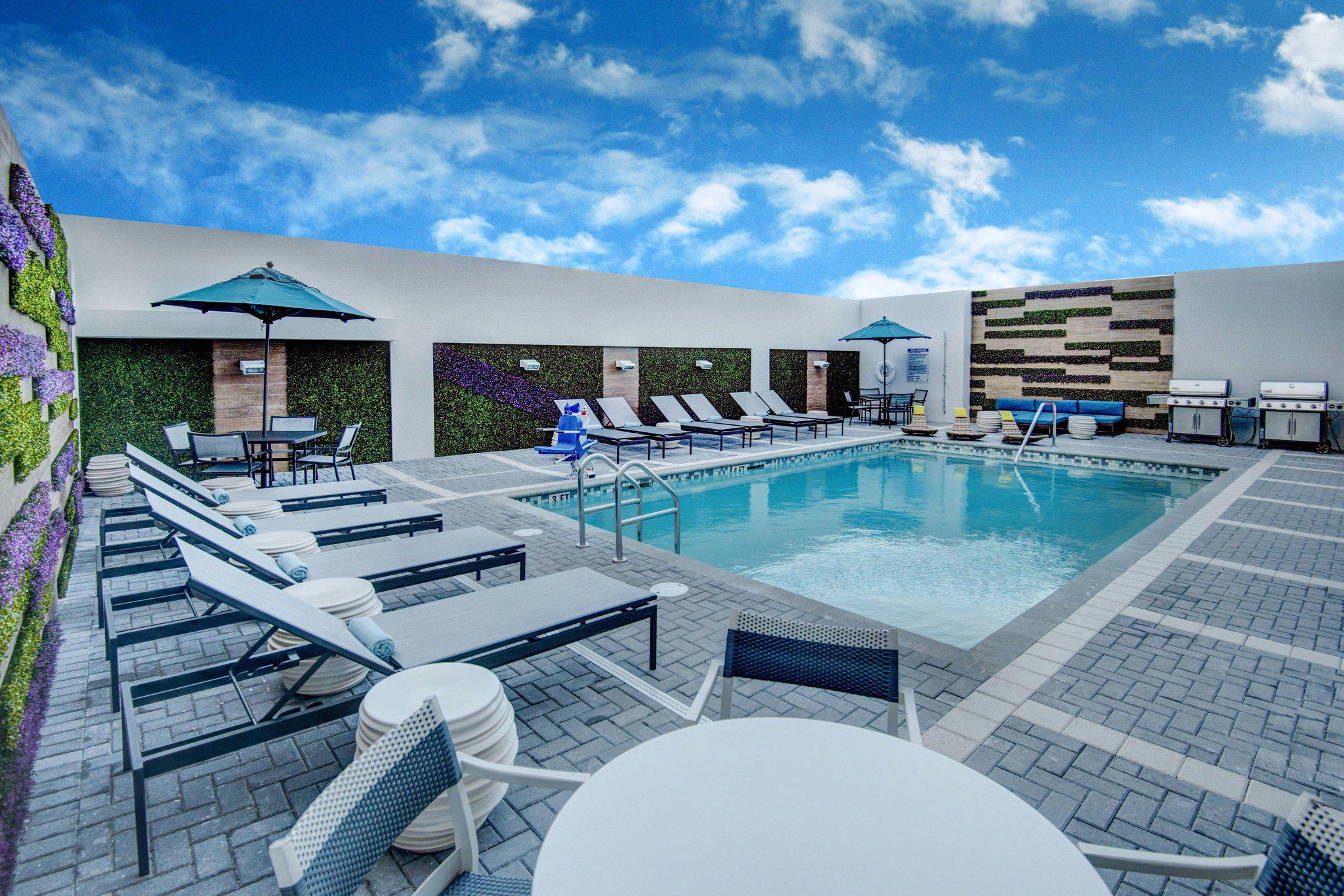 TownePlace Suites by Marriott Miami Airport Photo