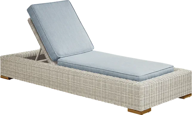 Chaises & Lounges