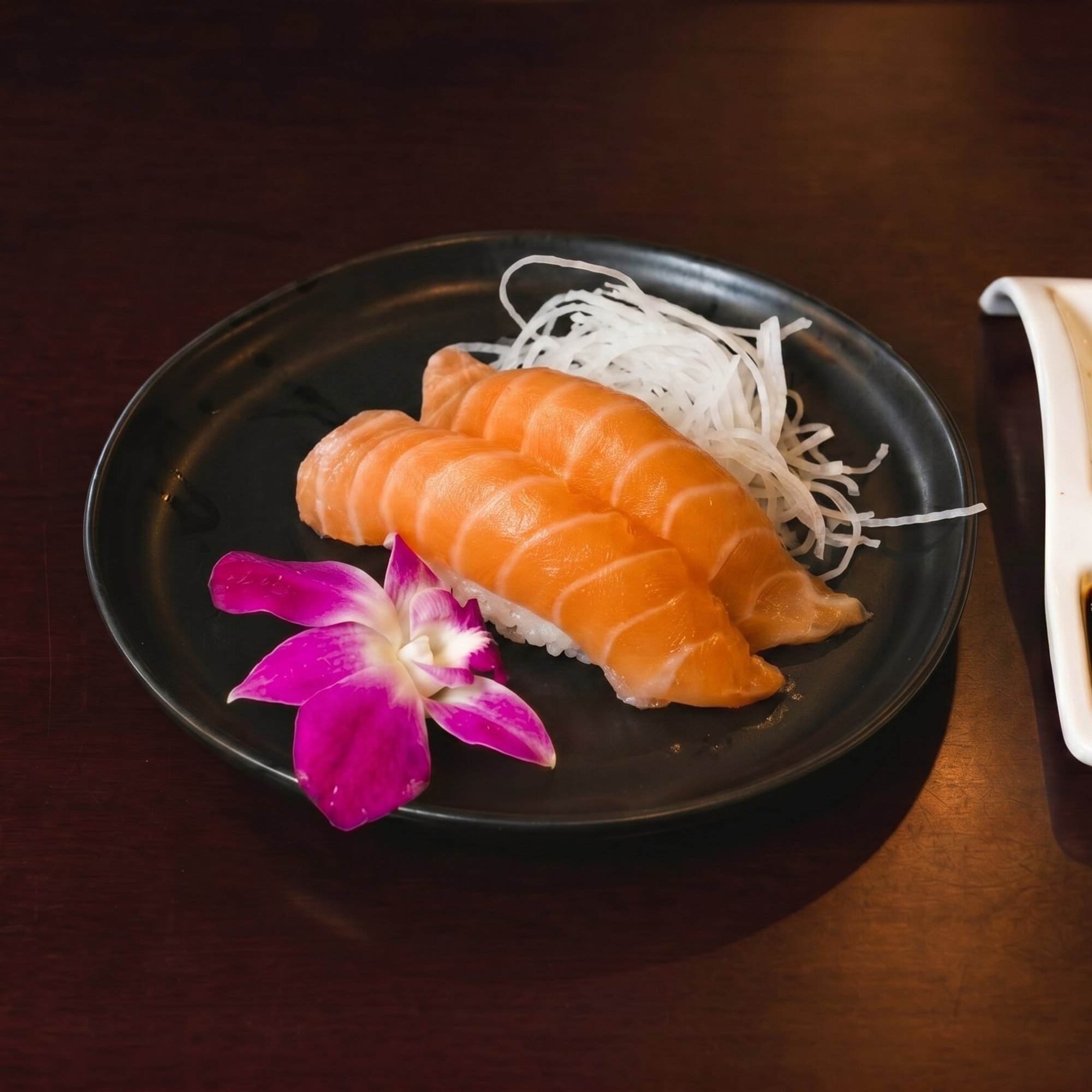 Salmon Sushi