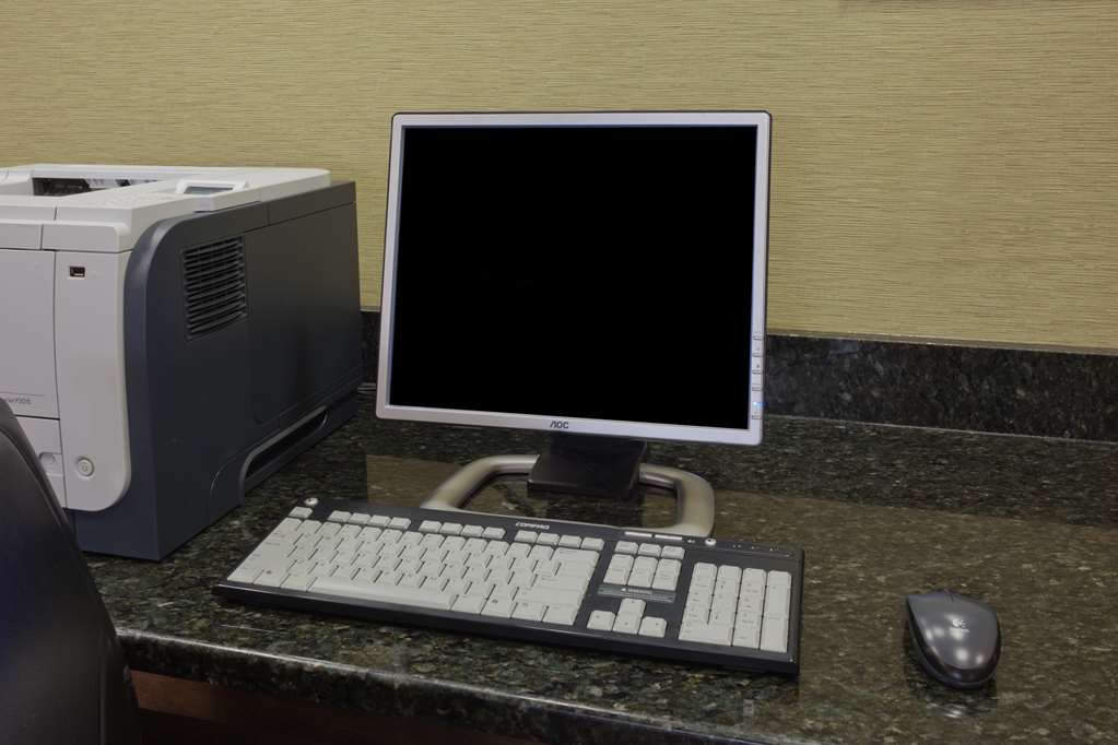 Hampton Inn Youngstown-North Image