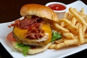 Burger with Cheese & Bacon
