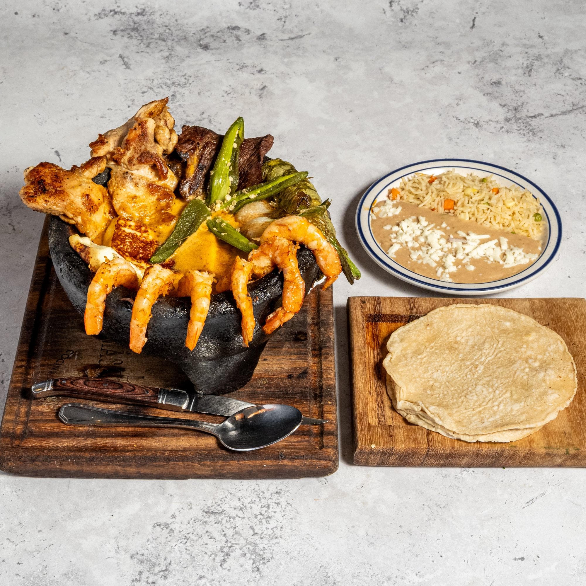 Mixed Molcajete