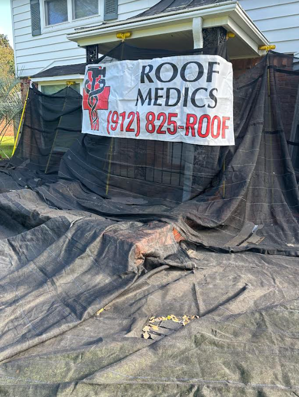 Roof Medics Roofing LLC Image