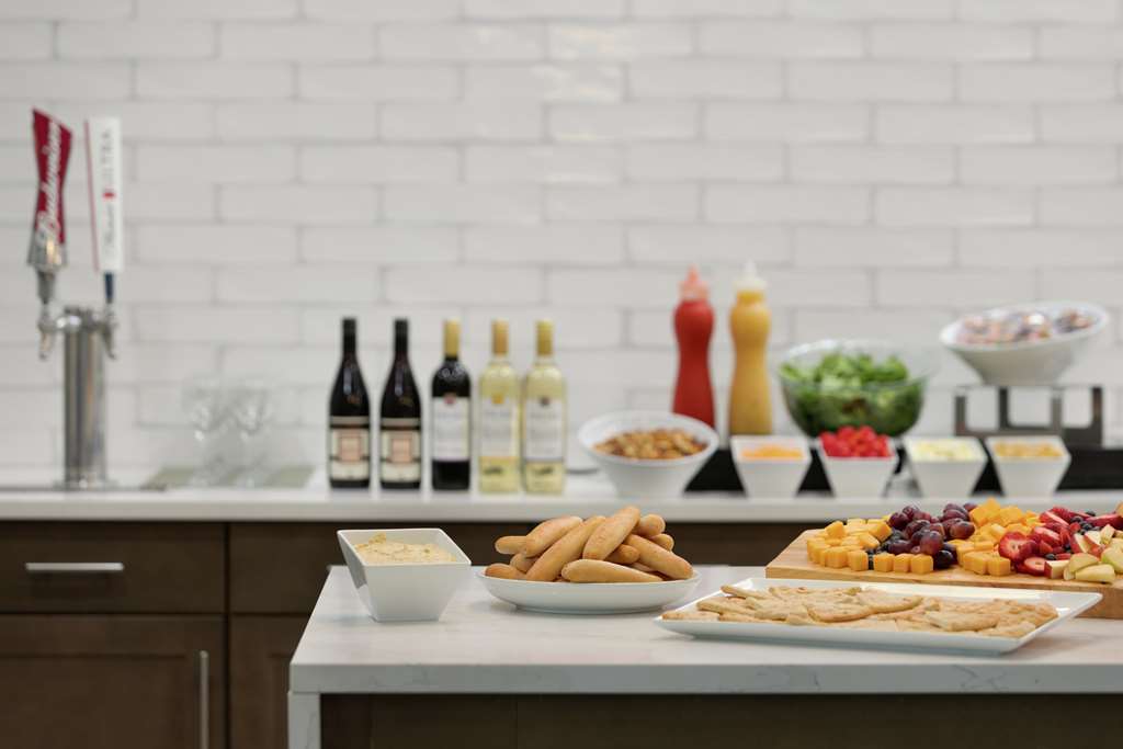 Homewood Suites by Hilton McDonough Image