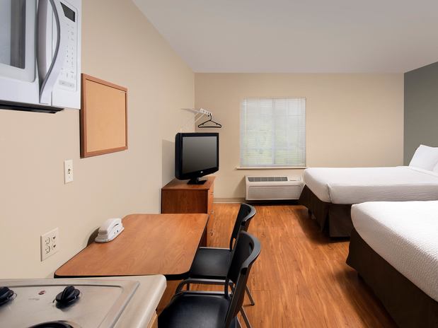 Images WoodSpring Suites Council Bluffs