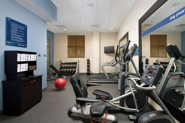 Images Hampton Inn Wilmington Downtown