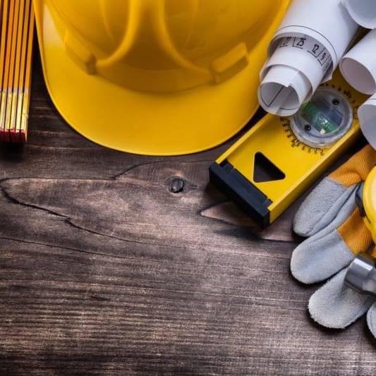 Straightnail LLC Logo