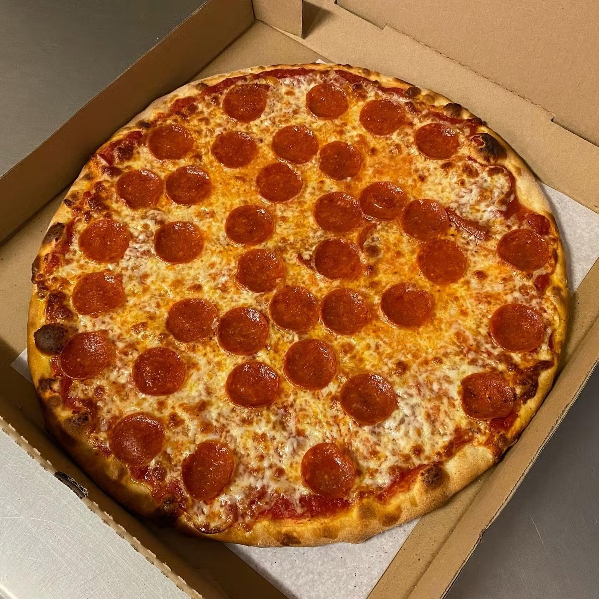 Home Town Pizza
