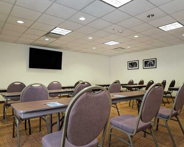 Images Sleep Inn & Suites