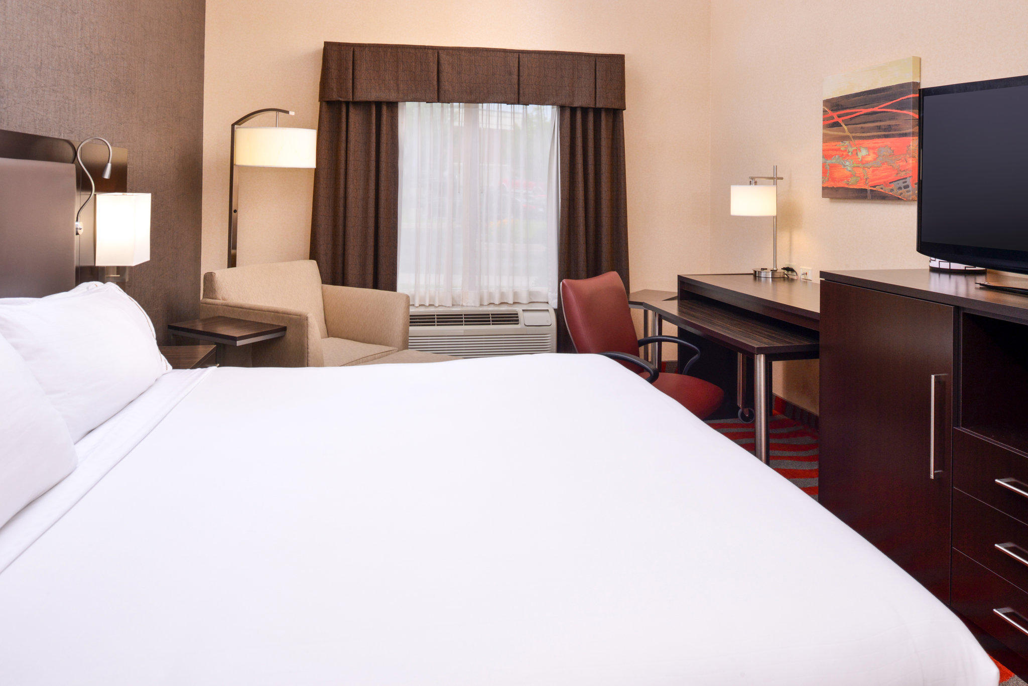 Holiday Inn Express & Suites Dayton-Centerville Photo