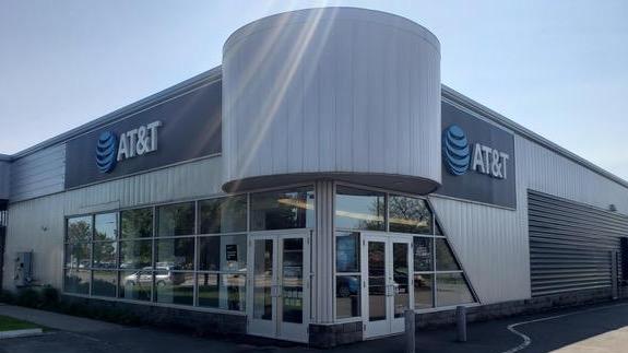 AT&T Store Photo