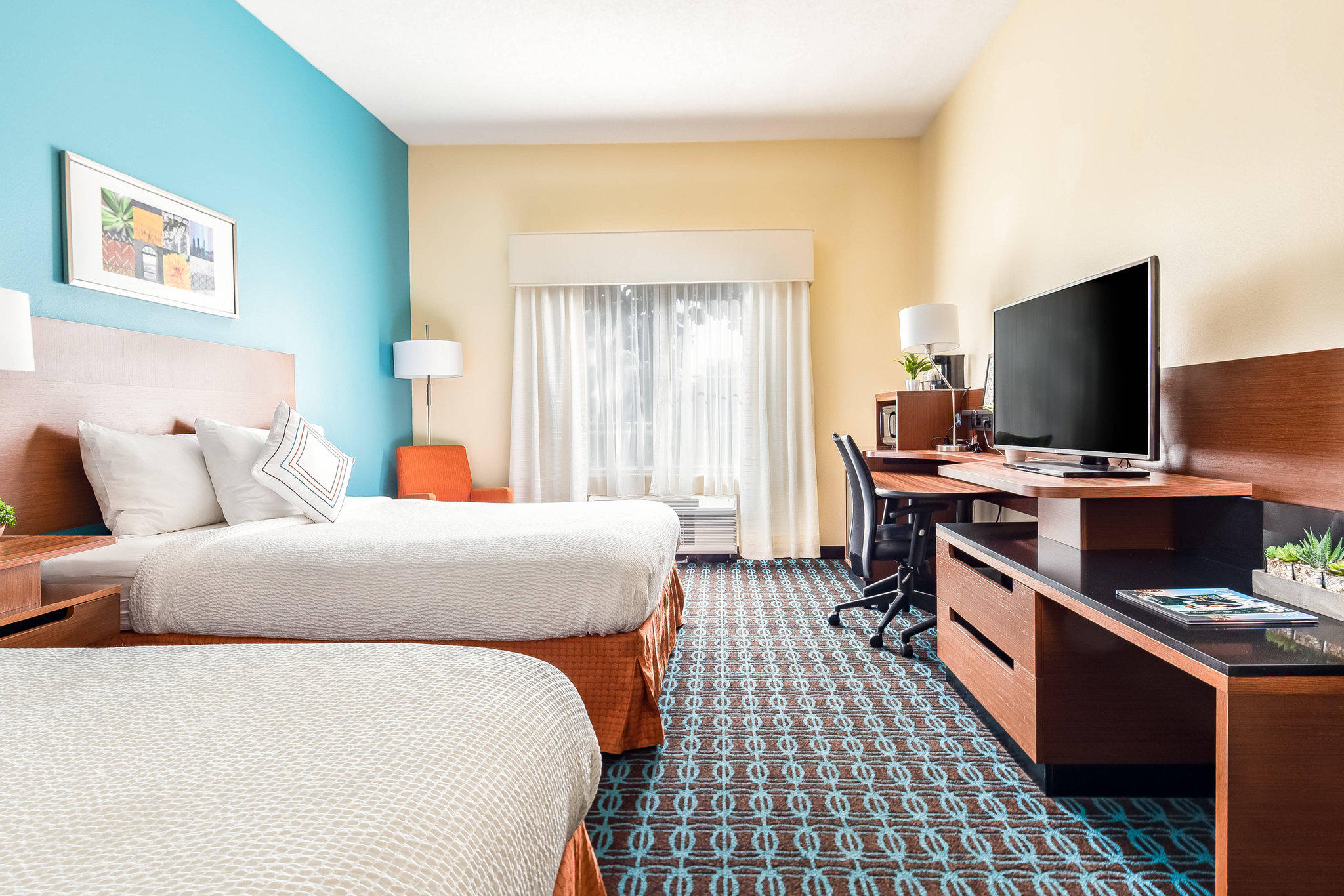 Fairfield Inn by Marriott Charlotte Northlake Photo