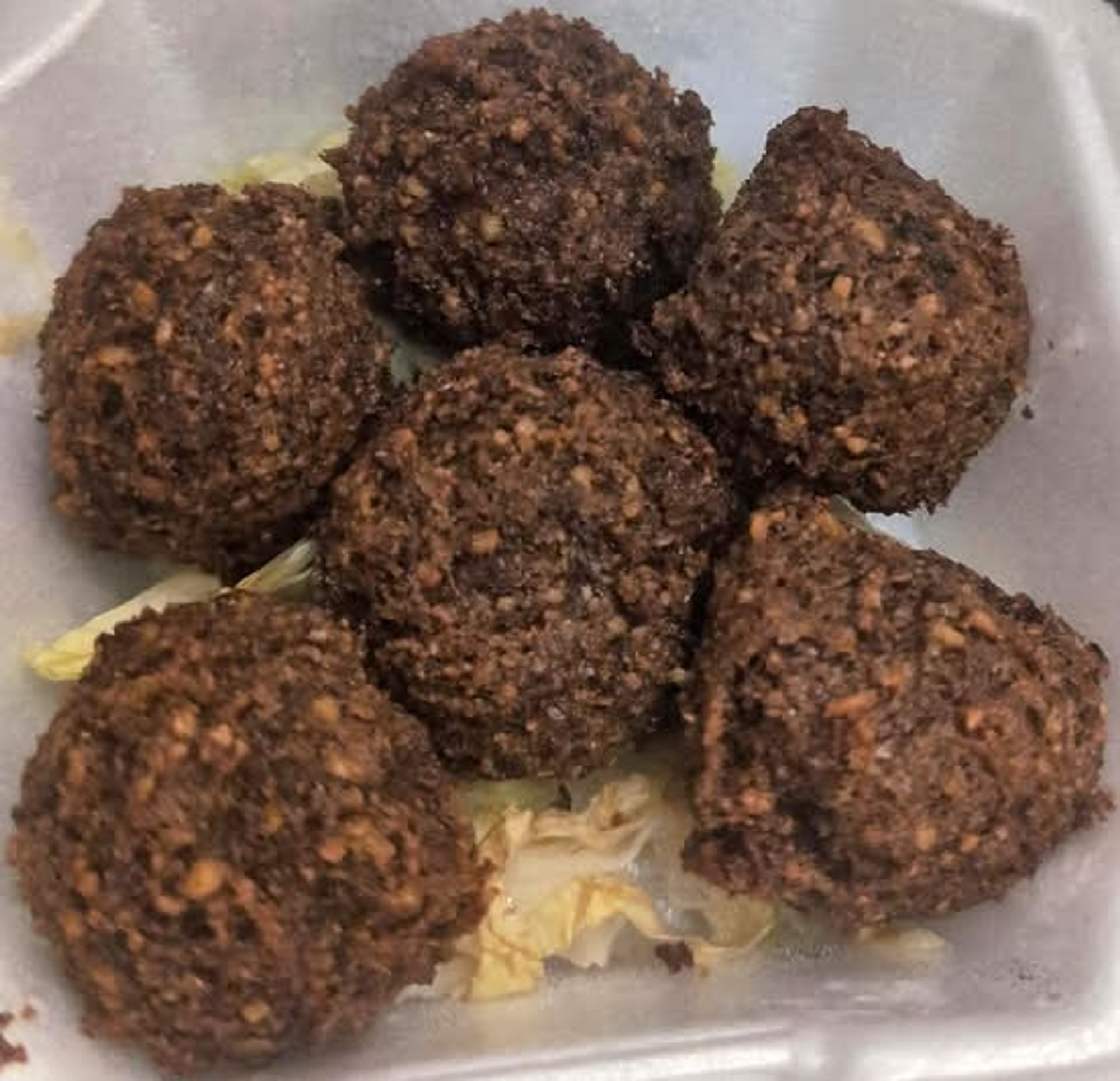 6 Pieces of Falafel
