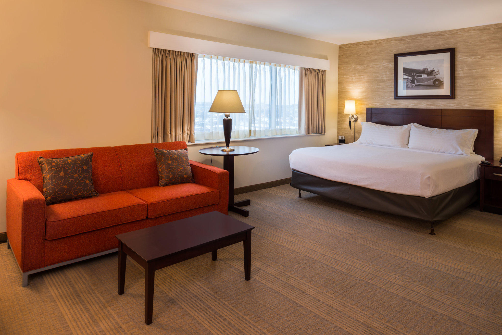 Holiday Inn & Suites Chicago O'Hare - Rosemont Photo