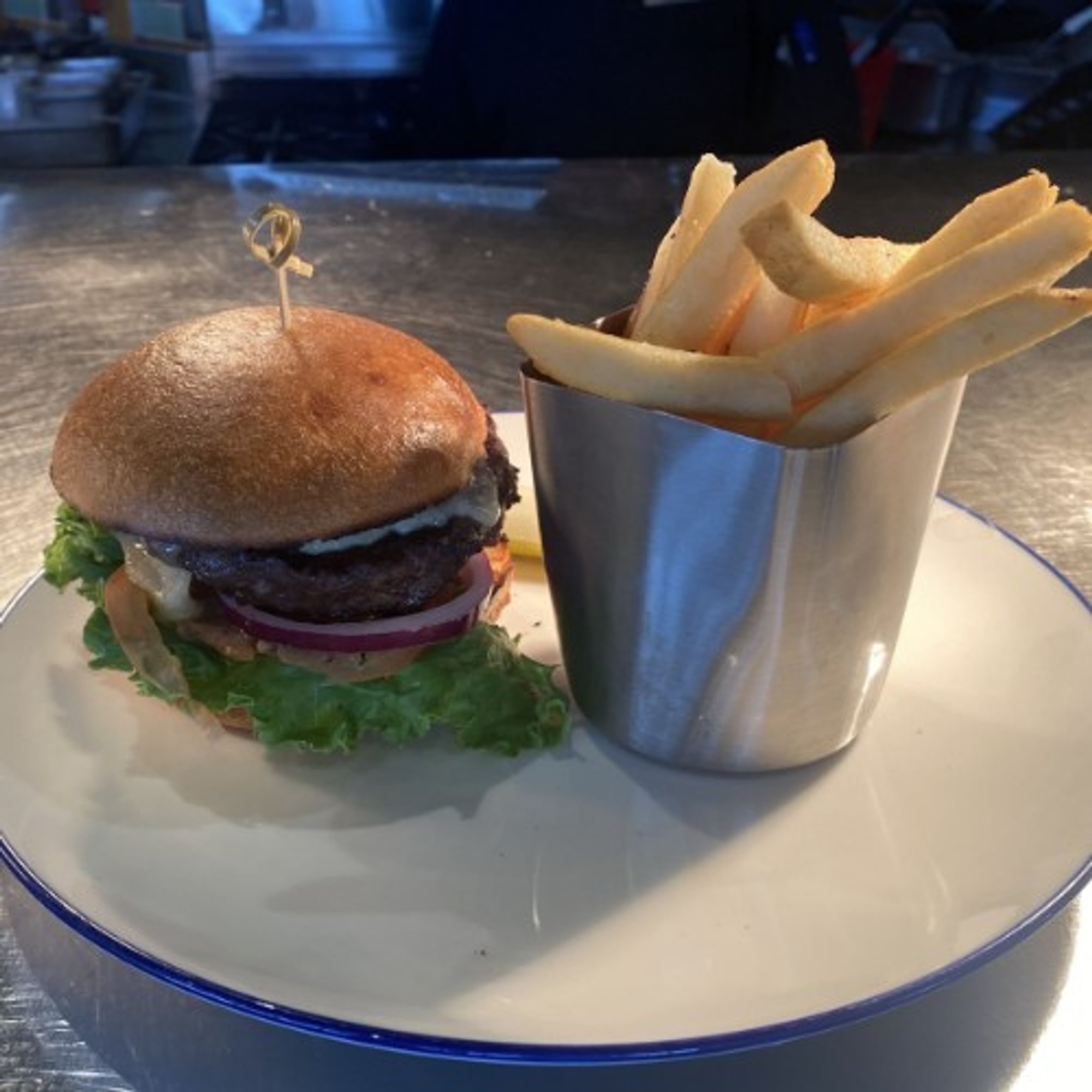 Greg's Tillamook Cheddar Burger
