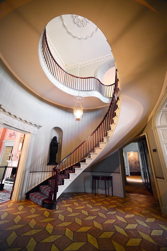 Cantilevered staircase in the 1812 Wickham House in the shape of a painter's palate