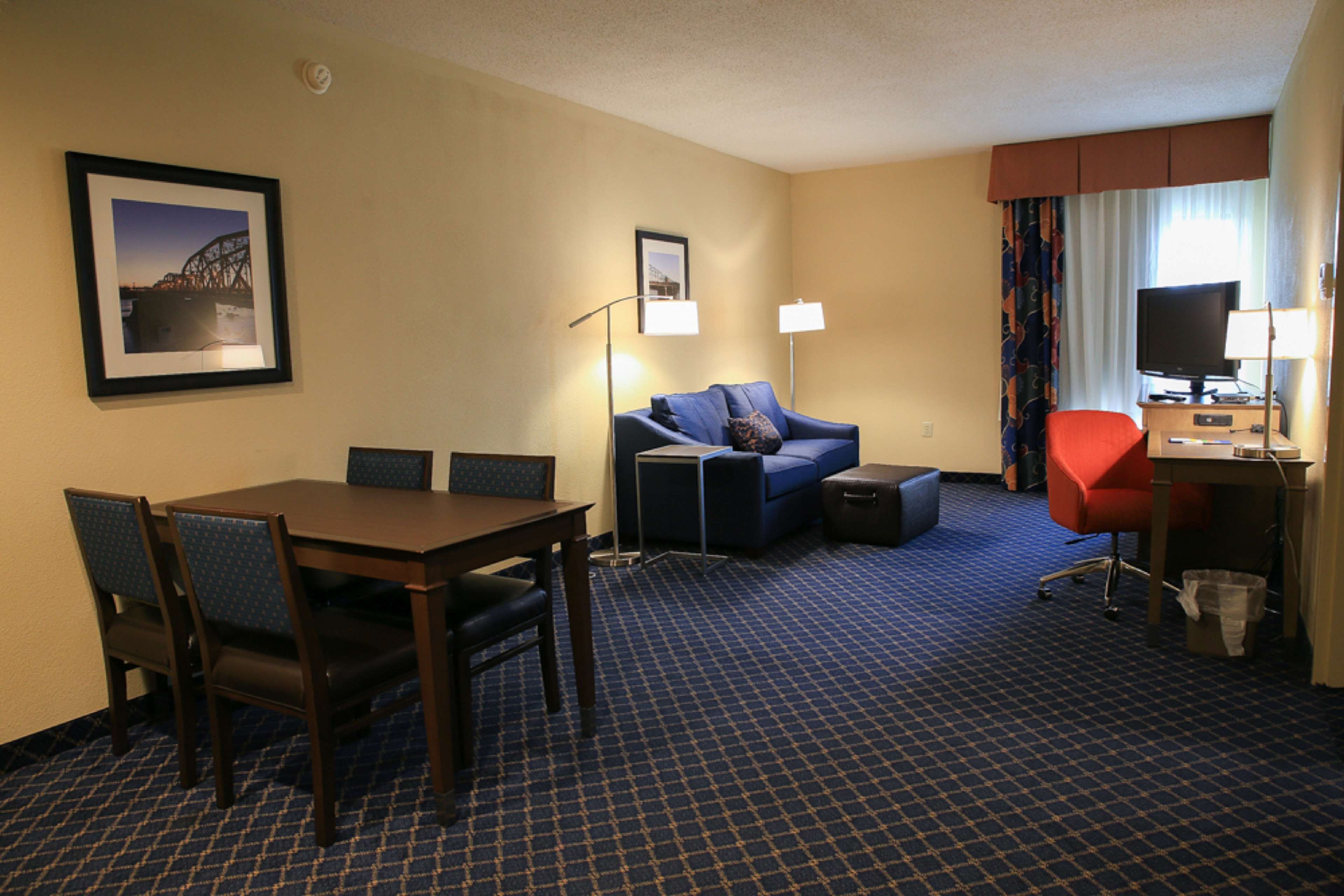 Hampton Inn Bordentown Photo